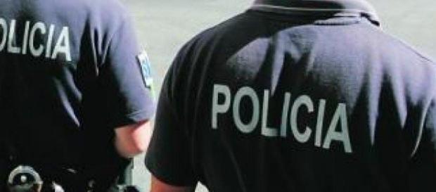 A polícia sempre pela ordem e pela pátria A polícia sempre pela ordem e pela pátria