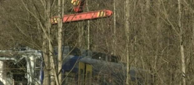 Aufräumarbeiten in Bad Aibling haben begonnen Aufräumarbeiten in Bad Aibling haben begonnen