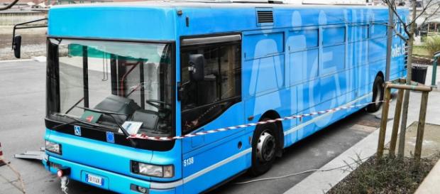 Il primo 'Toilet Bus' a Milano Il primo 'Toilet Bus' a Milano