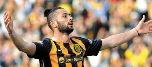 Larrondo fue la figura del clásico rosarino Larrondo fue la figura del clásico rosarino
