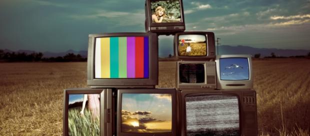 Los latinoamericanos optan por la televisión Los latinoamericanos optan por la televisión