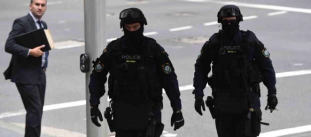 Os suspeitos são nativos do bairro de Molenbeek Os suspeitos são nativos do bairro de Molenbeek