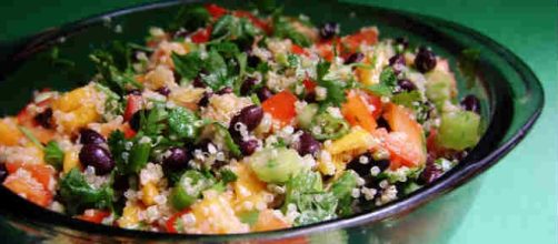 Ricetta insalata di quinoa e verdure