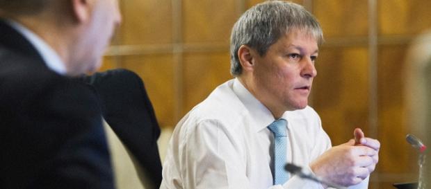 Dacian Cioloș, premierul României Dacian Cioloș, premierul României