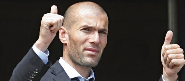 Zinedine Zidane doskonale czuje się w Madrycie Zinedine Zidane doskonale czuje się w Madrycie