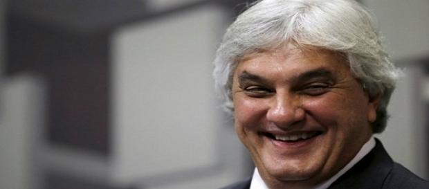 Ministro do STF decide Delcidio do Amaral Ministro do STF decide Delcidio do Amaral