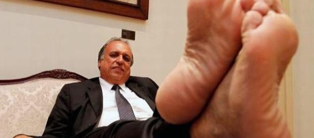 Pezão exonerou secretário em menos de dois meses Pezão exonerou secretário em menos de dois meses