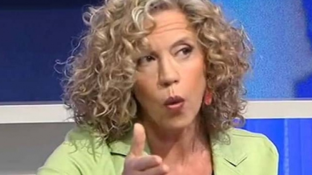 Cirinnà: "Pugnalata alle spalle"