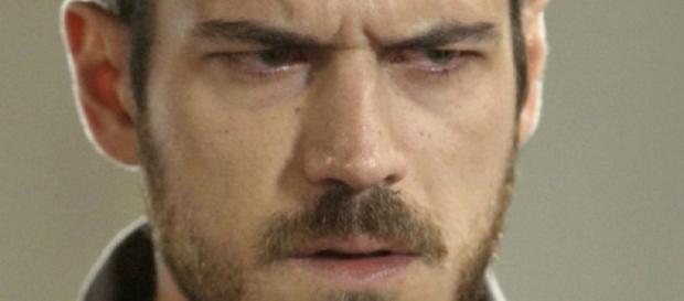 Dante pressiona até conseguir a verdade! Dante pressiona até conseguir a verdade!