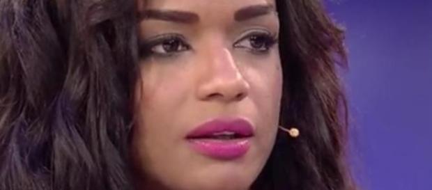 Liz en plató: Belén me aplastó como una cucaracha Liz en plató: Belén me aplastó como una cucaracha