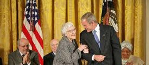 To Kill a Mockingbird author dies at 89 To Kill a Mockingbird author dies at 89
