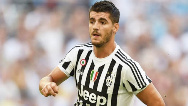 Morata con la maglia bianconera