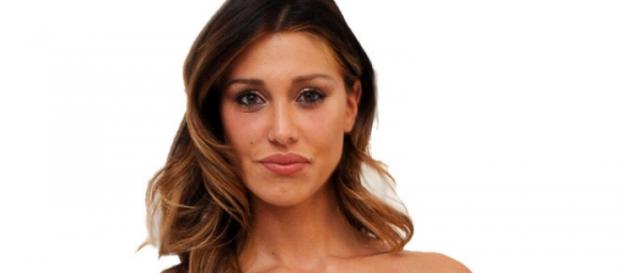 Belen Rodriguez dice no al Tapiro di Striscia. Belen Rodriguez dice no al Tapiro di Striscia.