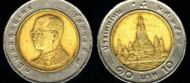 I 10 baht thailandesi spacciati per 2 euro I 10 baht thailandesi spacciati per 2 euro