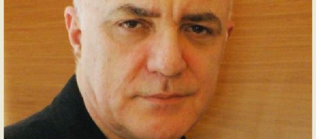 Il personaggio di Umberto De Carolis Il personaggio di Umberto De Carolis