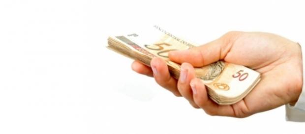 Salário mínimo poderá ser congelado Salário mínimo poderá ser congelado