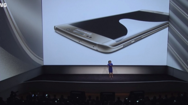 La diretta del Galaxy Unpacked 2015