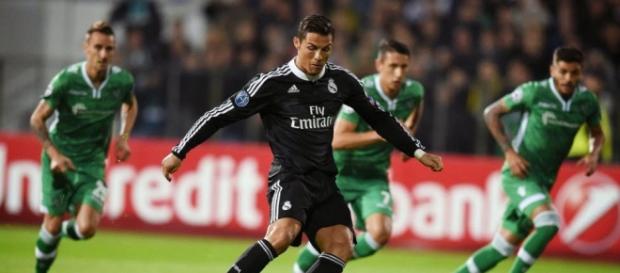 CR7 procura mais golos para se colar a Suárez CR7 procura mais golos para se colar a Suárez
