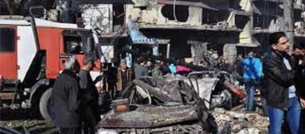 Due esplosioni causano morti e feriti ad Homs Due esplosioni causano morti e feriti ad Homs