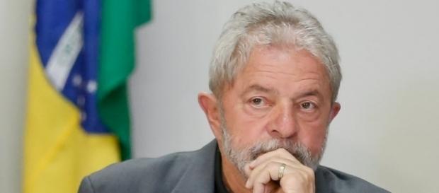 Lula ostenta 61% de rejeição entre eleitorado Lula ostenta 61% de rejeição entre eleitorado