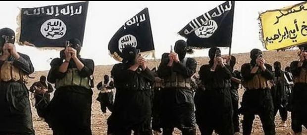 Combattenti europei dell'ISIS ritornano nell'UE Combattenti europei dell'ISIS ritornano nell'UE