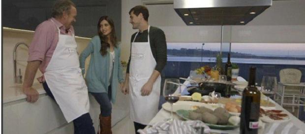Iker Casillas y Sara Carbonero junto a Bertín Iker Casillas y Sara Carbonero junto a Bertín