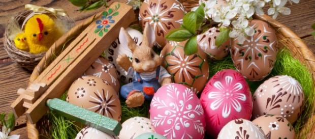 Le uova di cioccolato tipiche di Pasqua Le uova di cioccolato tipiche di Pasqua