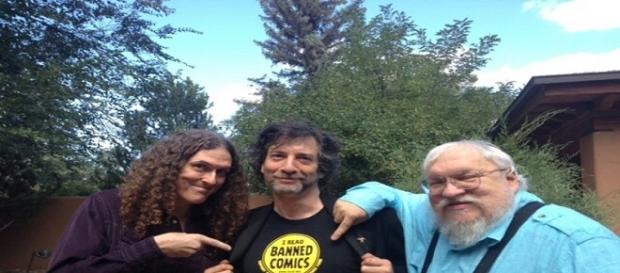 Los escritores en la #BannedBooksWeek. NEIL GAIMAN Los escritores en la #BannedBooksWeek. NEIL GAIMAN