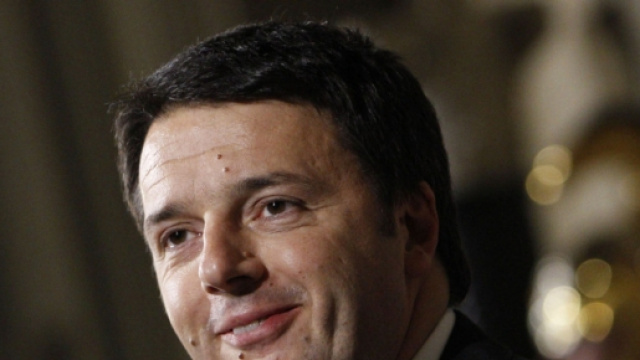 Matteo Renzi lancia un sondaggio via web