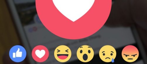 Cinque Nuove emoticon per facebook