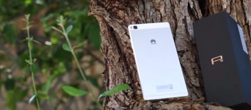 Huawei P8 confronto prezzi al 24 febbraio 2016