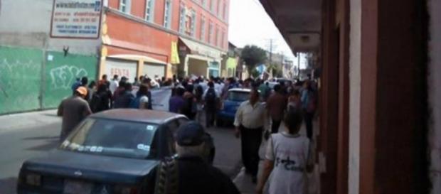 Estudiantes y habitantes de Texcoco se manifiestan Estudiantes y habitantes de Texcoco se manifiestan