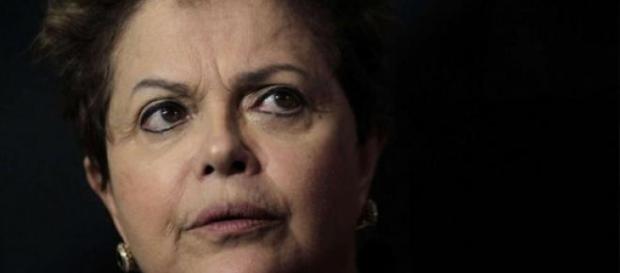 Aprovação de Dilma é de apenas 11,4% Aprovação de Dilma é de apenas 11,4%