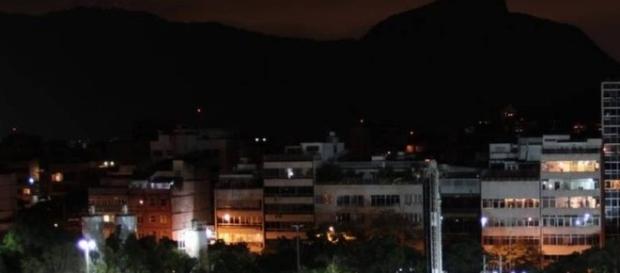 Bairros do Rio De Janeiro no escuro Bairros do Rio De Janeiro no escuro