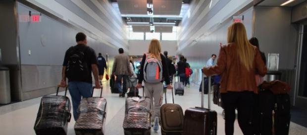 Jovens portugueses á descoberta do desconhecido Jovens portugueses á descoberta do desconhecido