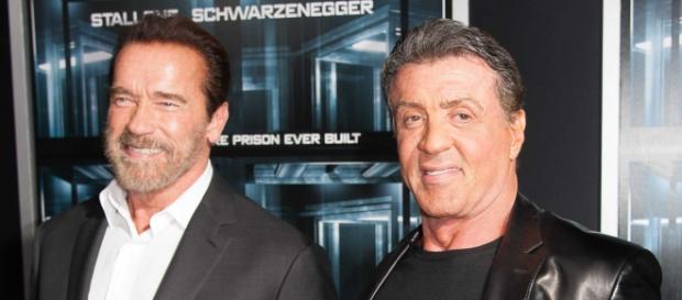 Los dos actores en foto promocional. Los dos actores en foto promocional.