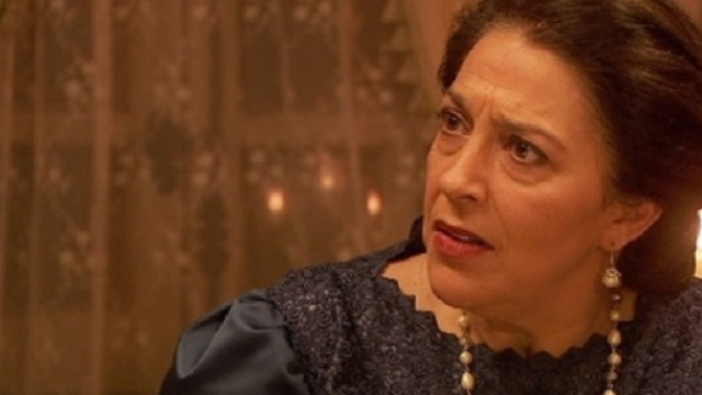 Anticipazioni Il Segreto: Francisca ricatta Ines