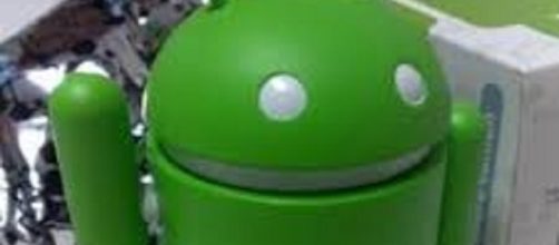 Aggiornamento Android su HTC One A9 e Galaxy S6+