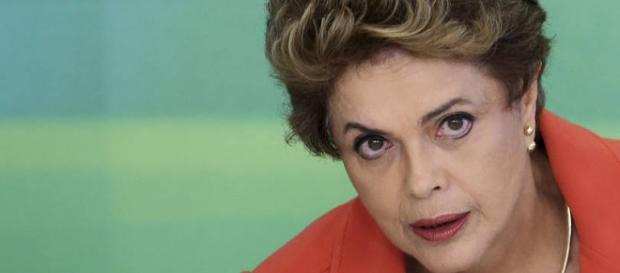 Dilma aceita desistir de cobrar a CPMF Dilma aceita desistir de cobrar a CPMF