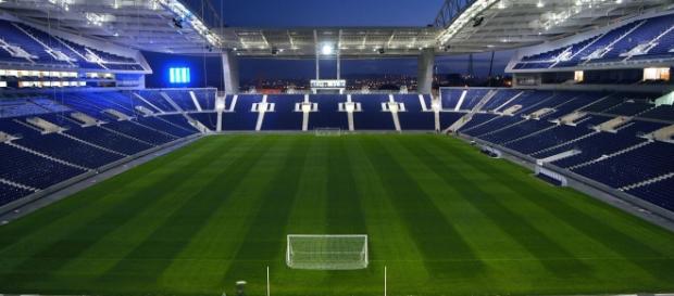 Dragão com jogo de gala esta noite. Dragão com jogo de gala esta noite.