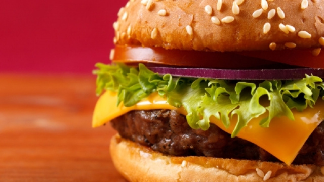 Ecco quanti km percorrere per smaltire il cibo