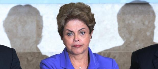 Em destaque, presidente Dilma Rousseff. Em destaque, presidente Dilma Rousseff.
