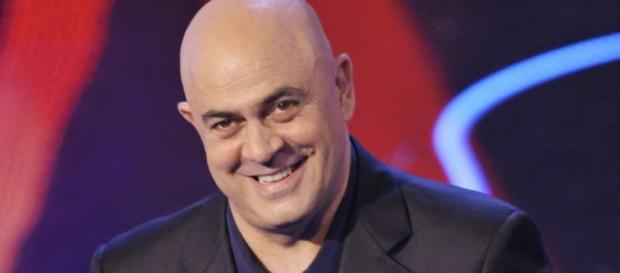 Replica Crozza show del 26 febbraio. Replica Crozza show del 26 febbraio.
