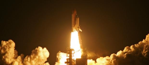 NASA launching a space shuttle (Flickr) NASA launching a space shuttle (Flickr)