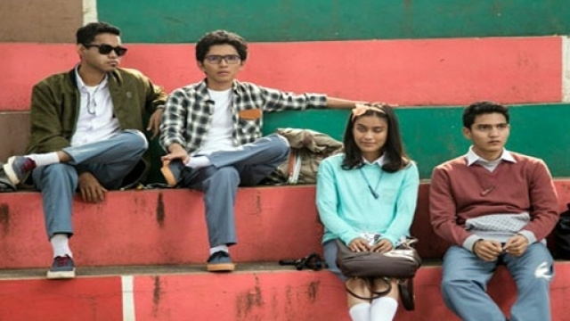 Scena con i quattro protagonisti del film 'Jingga'