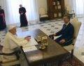 Frialdad del Papa con Macri, quien fue ignorado por L'Osservatore Romano y abucheado