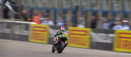 Superbike 2016, Phillip Island: Rea concede il bis