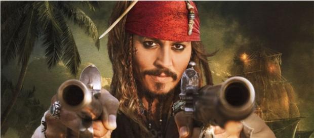 Johnny Depp torna nei panni di Jack Sparrow Johnny Depp torna nei panni di Jack Sparrow
