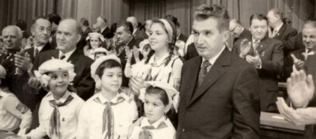 PCR-ul lui Ceausescu cel mai iubit in 2016 PCR-ul lui Ceausescu cel mai iubit in 2016