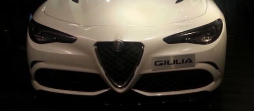 Alfa Romeo Giulia: Bologna, concessionaria 'CAR'